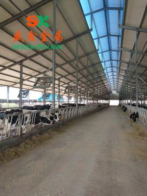 Cow Cubicles Tvöfaldur Tegund Free Stall 2018 Popular Sérsniðin Hönnun